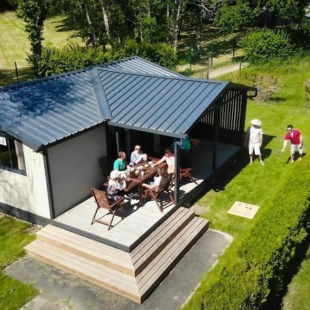 Camping Des Loisirs Evron 호텔 외부 사진