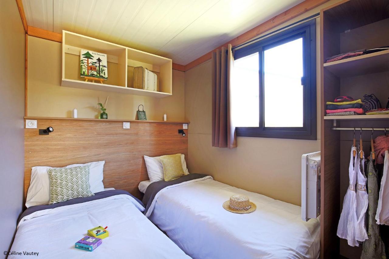 Camping Des Loisirs Evron 호텔 외부 사진