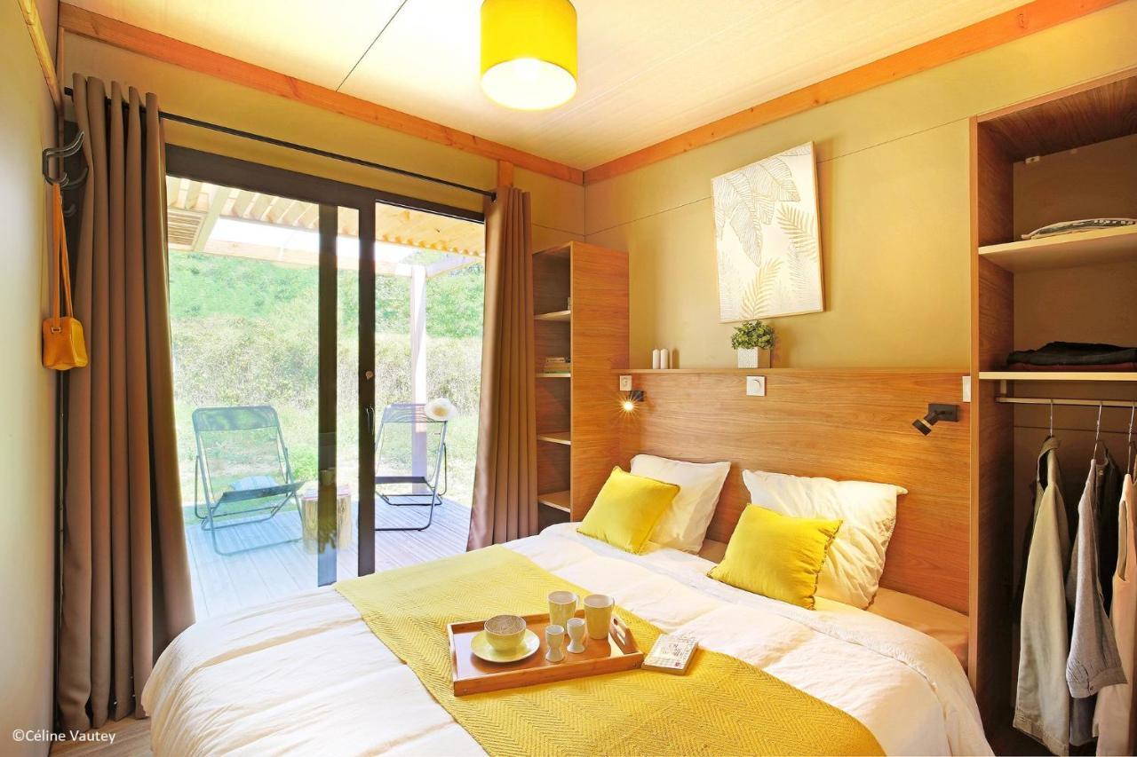 Camping Des Loisirs Evron 호텔 외부 사진